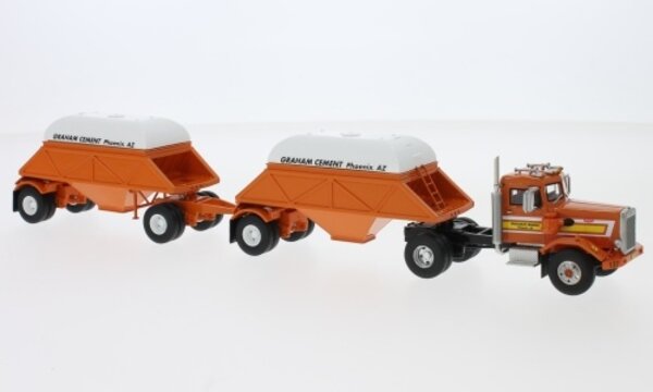 Peterbilt Peterbilt 281 SBFA 'Needle Nose' + 2 Bottom Dump Trailers Closed 1971 - 1:64 - Neo Scale Models Peterbilt Peterbilt 281 SBFA 'Needle Nose' + 2 Bottom Dump Trailers Closed 1971 - 1:64 - Neo Scale Models