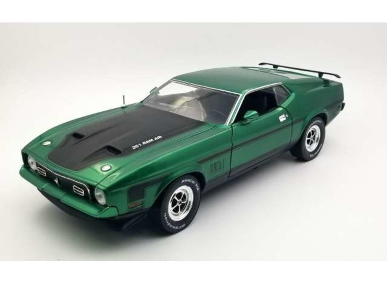 FORD MUSTANG MACH1 351 RAM AIR 1/18 - ミニカー