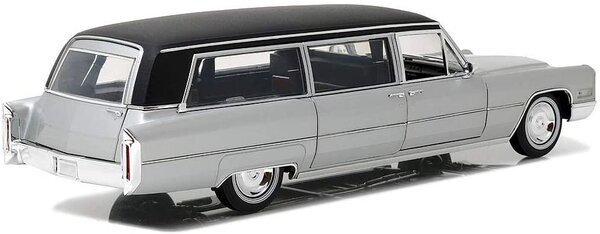 Cadillac Cadillac Limousine 1966 - 1:18 - Greenlight Precision Collection