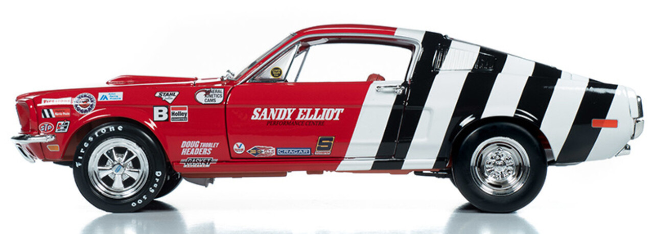 Ford Ford Mustang S/S Cobra Jet Sandy Elliot Performance Centre 1968 - 1:18 - Auto World Ford Ford Mustang S/S Cobra Jet Sandy Elliot Performance Centre 1968 - 1:18 - Auto World
