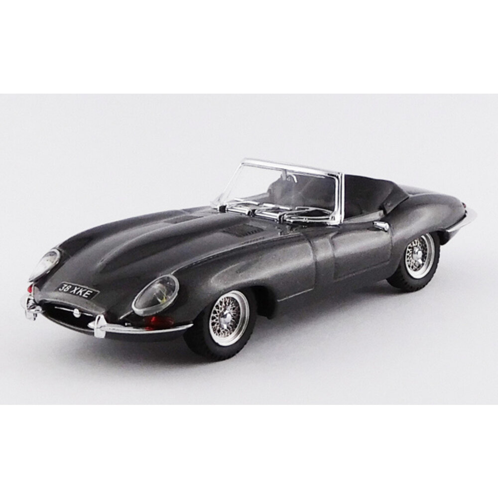 jaguar-jaguar-e-type-spider-