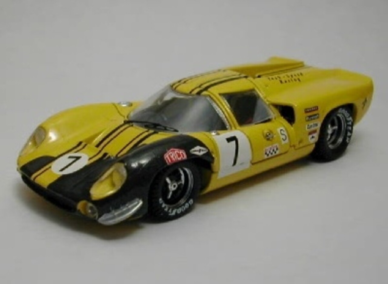 Lola Lola T70 Coupe #7 Brands Hatch (UK) 1969 - 1:43 - Best Model Lola Lola T70 Coupe #7 Brands Hatch (UK) 1969 - 1:43 - Best Model