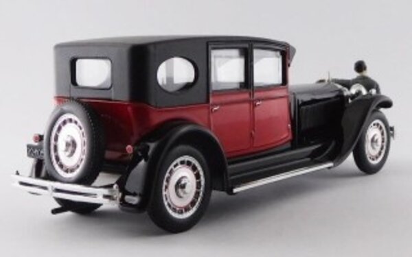 Bugatti Bugatti Type 41 Royale 1927 + Figure Mr. Bugatti - 1:43 - Rio