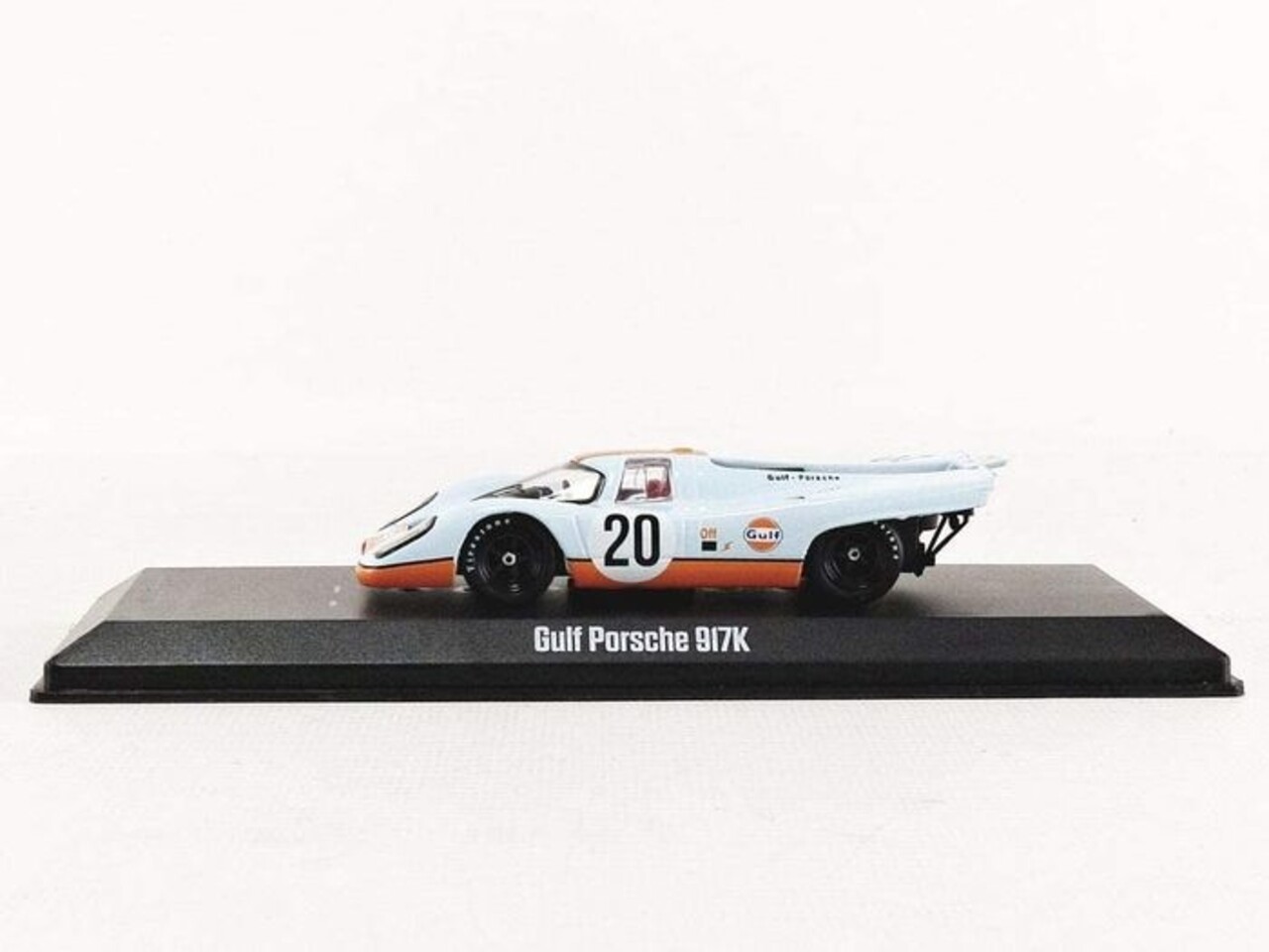Porsche Porsche 917K + 1:43 Steve McQueen Figure - 1:43 - Greenlight Porsche Porsche 917K + 1:43 Steve McQueen Figure - 1:43 - Greenlight