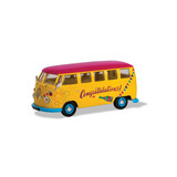Volkswagen Volkswagen T1 Minibus 1961 'Congratulations' - 1:43 - Corgi Volkswagen Volkswagen T1 Minibus 1961 'Congratulations' - 1:43 - Corgi