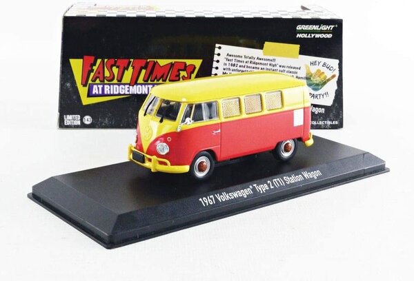 Volkswagen Volkswagen Type 2 (T1) Station Wagon 1967 - 1:43 - Greenlight Volkswagen Volkswagen Type 2 (T1) Station Wagon 1967 - 1:43 - Greenlight