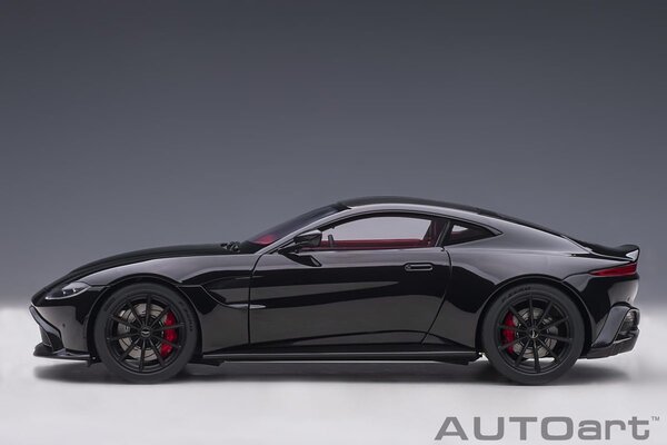 Aston Martin Aston Martin Vantage 2019 - 1:18 - AUTOart