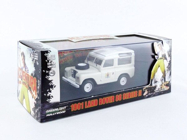 Movie Memorabilia Land Rover 88 Series II 1961 'Ace Ventura: When Nature Calls' - 1:43 - Greenlight Movie Memorabilia Land Rover 88 Series II 1961 'Ace Ventura: When Nature Calls' - 1:43 - Greenlight