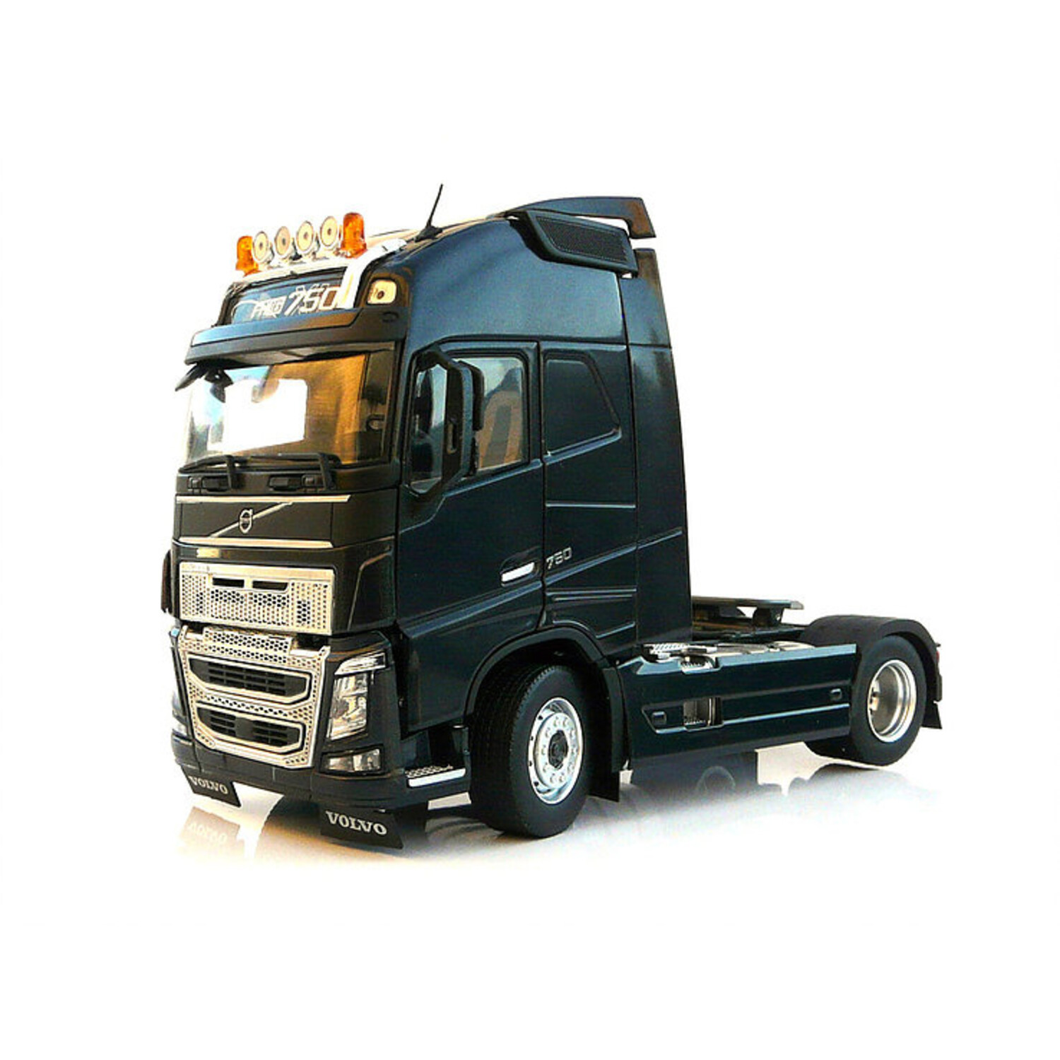 Volvo FH16 4x2 - 1:32 - Marge Models - HMKT