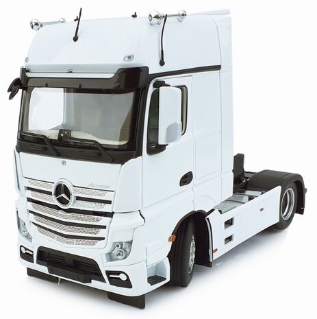 Mercedes-Benz Mercedes-Benz Actros Gigaspace 4x2 - 1:32 - Marge Models Mercedes-Benz Mercedes-Benz Actros Gigaspace 4x2 - 1:32 - Marge Models