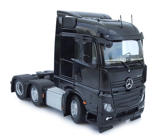 Mercedes-Benz Mercedes-Benz Actros Streamspace 6x2 - 1:32 - Marge Models