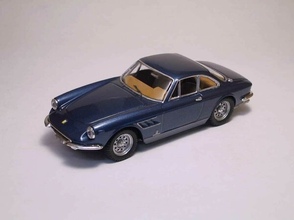 Ferrari Ferrari 330 GTC Coupe 1966 - 1:43 - Best Model Ferrari Ferrari 330 GTC Coupe 1966 - 1:43 - Best Model