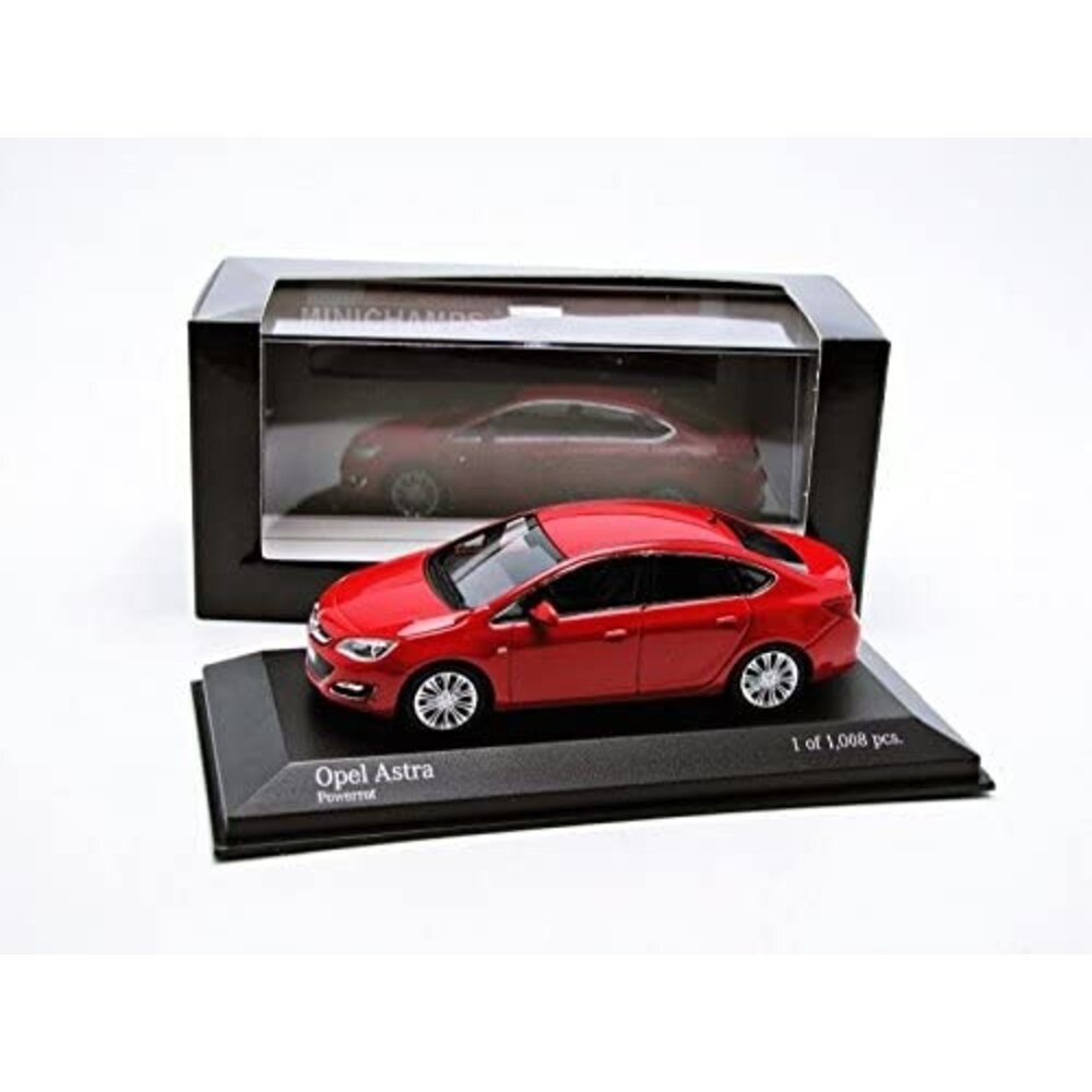 Minichamps 1/43 – Opel Astra 2012 – Beige Métal – Modèle Collection