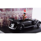 Mercedes-Benz Mercedes-Benz 770K Cabriolet Neurenberg Parade 1938 + Figure Hitler - 1:43 - Rio Mercedes-Benz Mercedes-Benz 770K Cabriolet Neurenberg Parade 1938 + Figure Hitler - 1:43 - Rio
