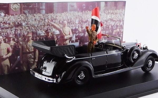 Mercedes-Benz Mercedes-Benz 770K Cabriolet Neurenberg Parade 1938 + Figure Hitler - 1:43 - Rio Mercedes-Benz Mercedes-Benz 770K Cabriolet Neurenberg Parade 1938 + Figure Hitler - 1:43 - Rio