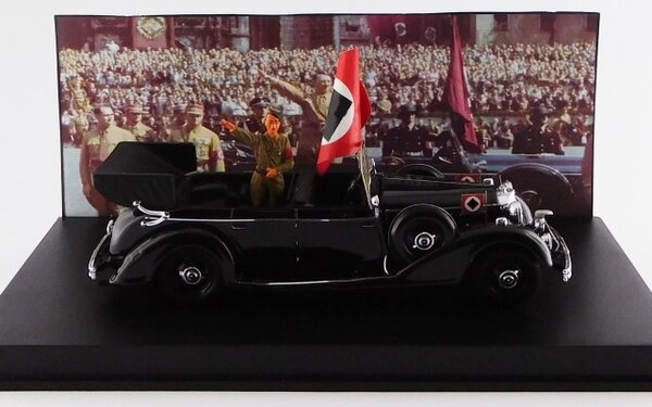 Mercedes-Benz Mercedes-Benz 770K Cabriolet Neurenberg Parade 1938 + Figure Hitler - 1:43 - Rio Mercedes-Benz Mercedes-Benz 770K Cabriolet Neurenberg Parade 1938 + Figure Hitler - 1:43 - Rio