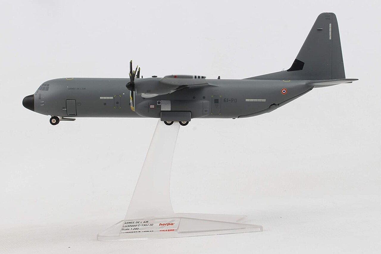 Lockheed Lockheed Martin C-130J-30 Super Hercules 'Orléans-Bricy Air Base' - 1:200 - Herpa