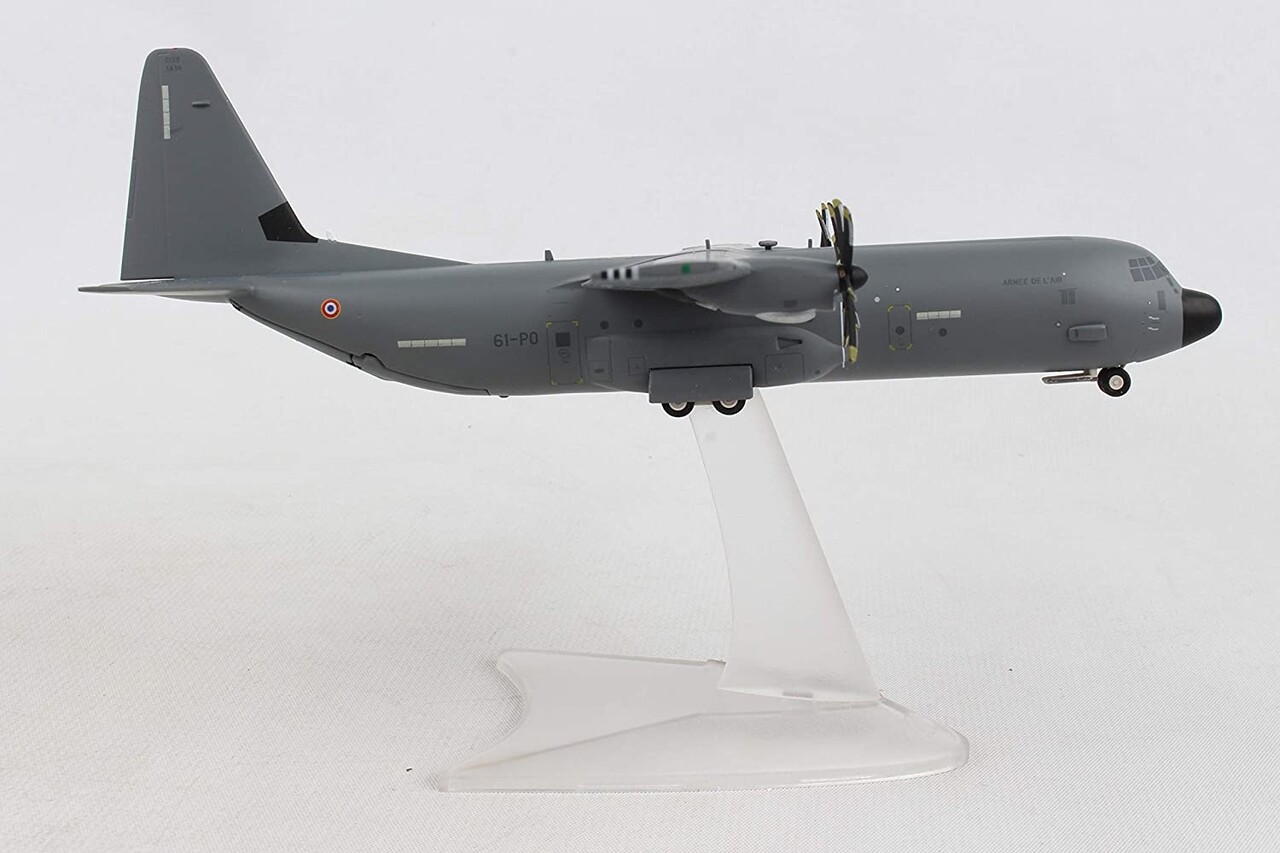 Lockheed Lockheed Martin C-130J-30 Super Hercules 'Orléans-Bricy Air Base' - 1:200 - Herpa