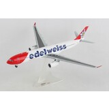 Airbus Airbus A330-300 'Edelweiss' - 1:200 - Herpa Airbus Airbus A330-300 'Edelweiss' - 1:200 - Herpa
