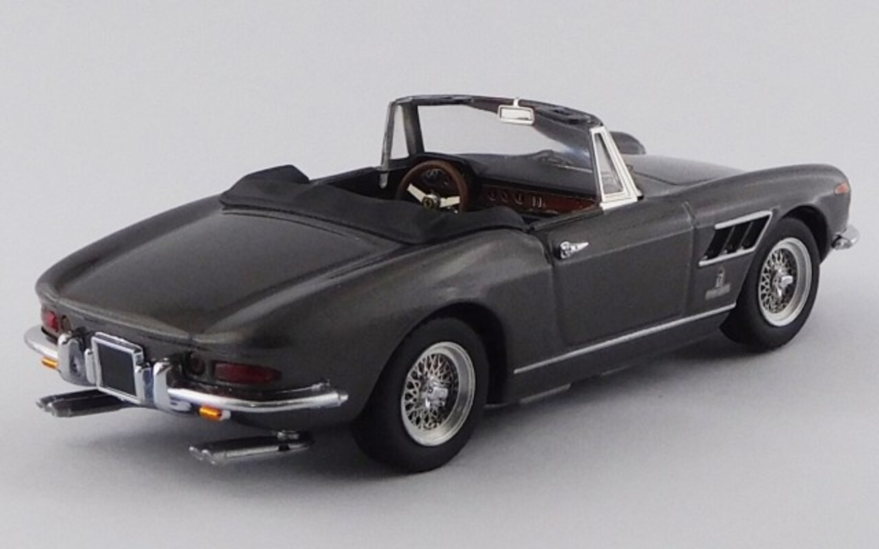 Ferrari Ferrari 330 GTS Spider 1968 - 1:43 - Best Model Ferrari Ferrari 330 GTS Spider 1968 - 1:43 - Best Model