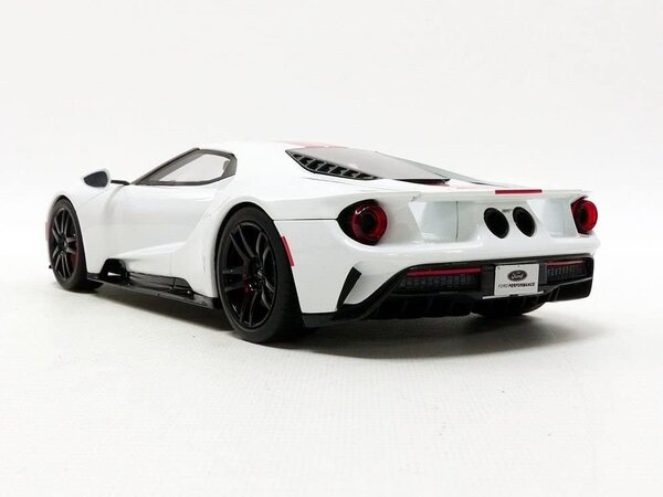 Ford Ford GT 2017 - 1:18 - GT Spirit Ford Ford GT 2017 - 1:18 - GT Spirit