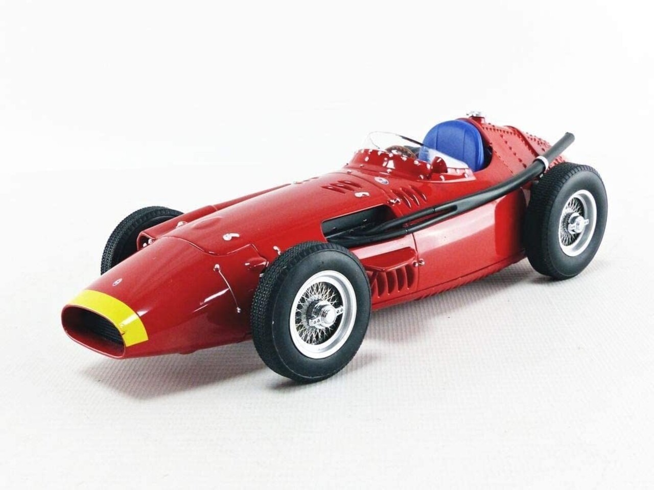 Formule 1 Maserati 250F Plain Body - 1:18 - CMR Classic Model Replicars