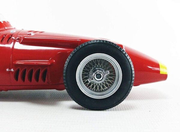 Formule 1 Maserati 250F Plain Body - 1:18 - CMR Classic Model Replicars
