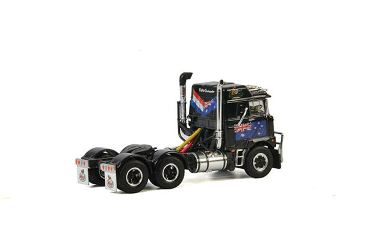 Mack Mack F700 Tractor 6x4 Right Hand Drive - 1:50 - WSI Models Mack Mack F700 Tractor 6x4 Right Hand Drive - 1:50 - WSI Models