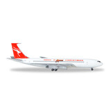 Boeing Boeing 707-300C 'Qantas VH-EAB: Have a Qantastic Christmas' - 1:500 - Herpa Boeing Boeing 707-300C 'Qantas VH-EAB: Have a Qantastic Christmas' - 1:500 - Herpa