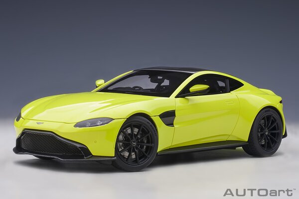 Aston Martin Aston Martin Vantage 2019 - 1:18 - AUTOart