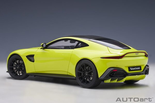 Aston Martin Aston Martin Vantage 2019 - 1:18 - AUTOart