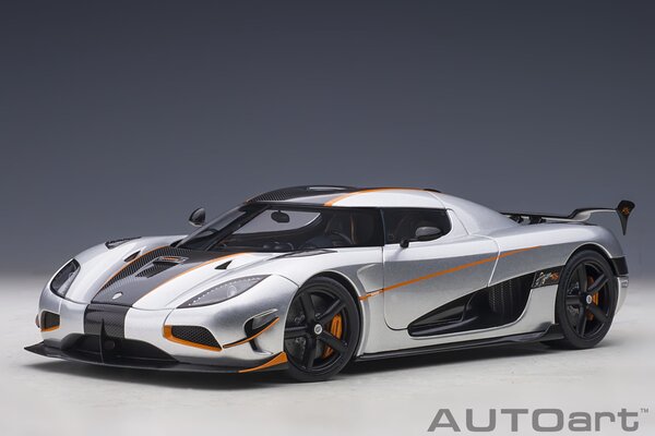 Koenigsegg Koenigsegg Agera RS 2015 - 1:18 - AUTOart Koenigsegg Koenigsegg Agera RS 2015 - 1:18 - AUTOart