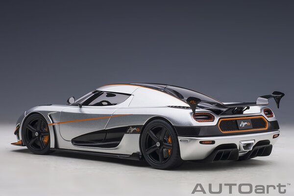Koenigsegg Koenigsegg Agera RS 2015 - 1:18 - AUTOart Koenigsegg Koenigsegg Agera RS 2015 - 1:18 - AUTOart