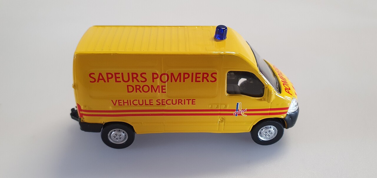 Renault Renault Sapeurs Pompiers Drome - 1:64 - Norev Renault Renault Sapeurs Pompiers Drome - 1:64 - Norev