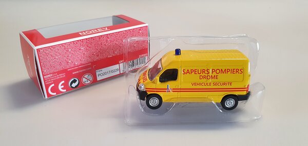 Renault Renault Sapeurs Pompiers Drome - 1:64 - Norev Renault Renault Sapeurs Pompiers Drome - 1:64 - Norev