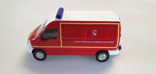 Renault Renault Vehicule De Secours Et Dássistance Aux Victimes - 1:64 - Norev