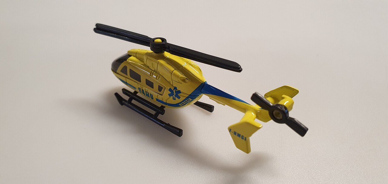 Renault Renault Samu Medecin - 1:64 - Norev Renault Renault Samu Medecin - 1:64 - Norev