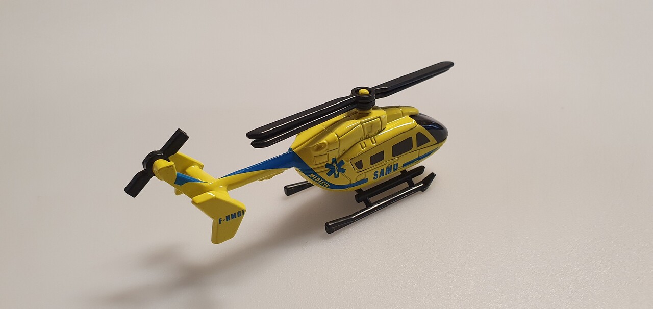 Renault Renault Samu Medecin - 1:64 - Norev Renault Renault Samu Medecin - 1:64 - Norev