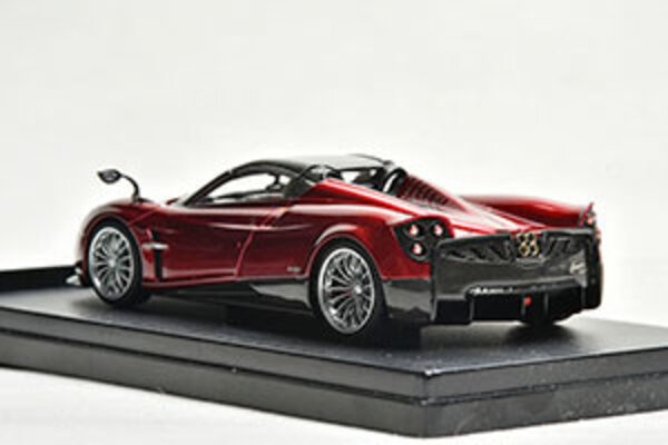 Pagani Pagani Huayra Roadster 2018 - 1:43 - LCD Model