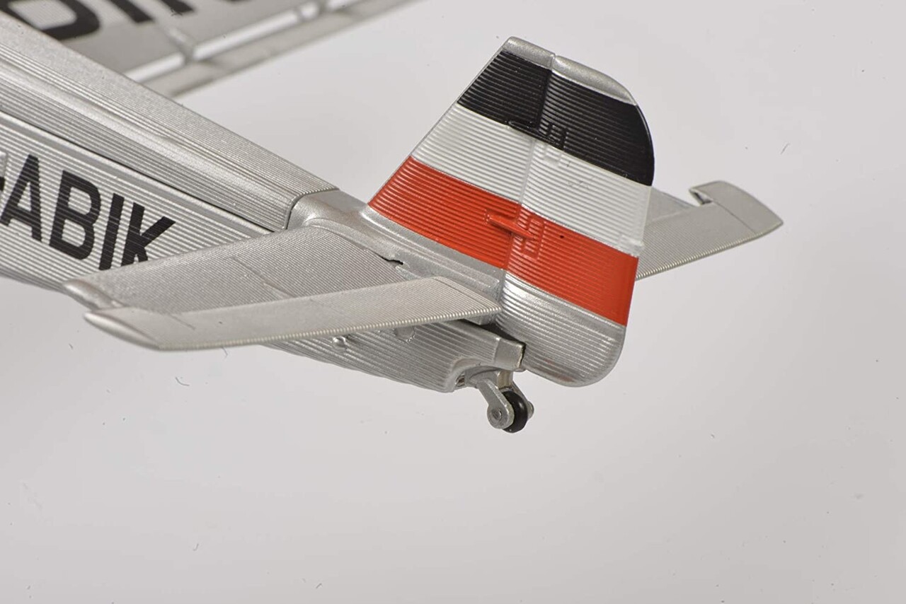 Junkers Junkers Ju52/3m "Manfred von Richthofen" - 1:72 - Schuco Junkers Junkers Ju52/3m "Manfred von Richthofen" - 1:72 - Schuco