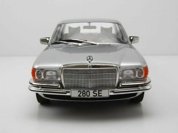 Mercedes-Benz Mercedes-Benz W116 1972 - 1:18 - Modelcar Group