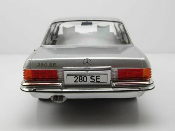 Mercedes-Benz Mercedes-Benz W116 1972 - 1:18 - Modelcar Group
