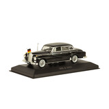 Mercedes-Benz Mercedes-Benz 300 d (W 189) 1957-1962 - 1:43 - Premium & Collectibles Trading Co.