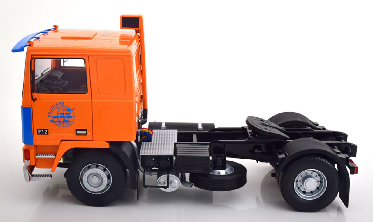 Volvo Volvo F12 'Deutrans' - 1:18 - Road Kings