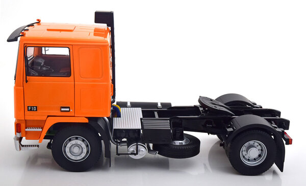 Volvo Volvo F10 - 1:18 - Road Kings