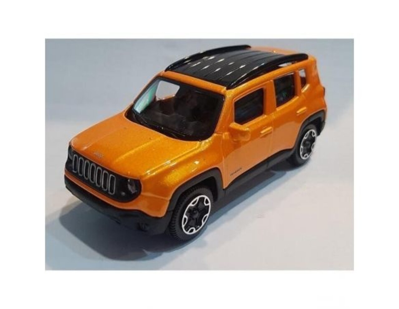 Jeep Jeep Renegade 2017 - 1:43 - Bburago