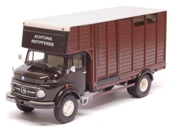 Mercedes-Benz Mercedes-Benz L911 Pferdetransporter - 1:43 - Premium ClassiXXs Mercedes-Benz Mercedes-Benz L911 Pferdetransporter - 1:43 - Premium ClassiXXs