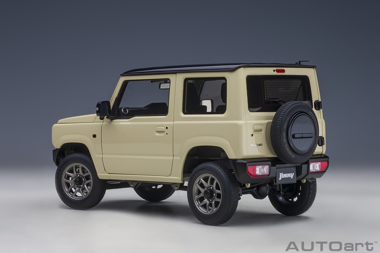 Suzuki Suzuki Jimny (JB64) Black Roof - 1:18 - AUTOart Suzuki Suzuki Jimny (JB64) Black Roof - 1:18 - AUTOart