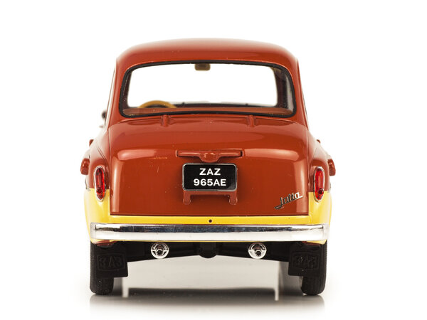 Zaporozhets Zaporozhets ZAZ-965AE 'Jalta' (1965-1969) - 1:18 - Premium Scale Models Zaporozhets Zaporozhets ZAZ-965AE 'Jalta' (1965-1969) - 1:18 - Premium Scale Models