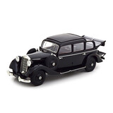 Mercedes-Benz Mercedes-Benz 260D Pullman Landaulet 1936 - 1:18 - Triple 9 Resin Collection Mercedes-Benz Mercedes-Benz 260D Pullman Landaulet 1936 - 1:18 - Triple 9 Resin Collection